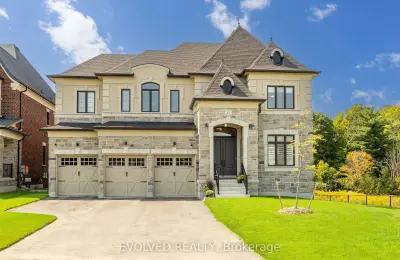 Luxury Home at 18 Enclave Court, Kleinburg – Elegance Meets Family Living