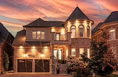 Luxury 4-Bedroom Executive Home in Prestigious Kleinburg - 80 Chesney Crescent, Vaughan